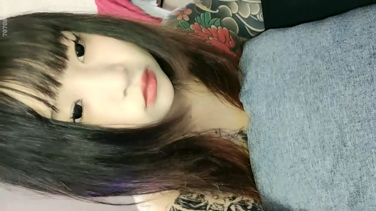 纹身舌钉妹 萌妹全身纹身 非常反差20231004