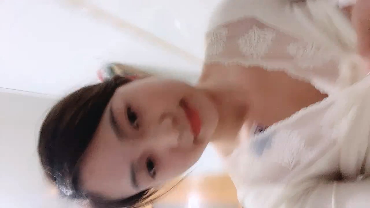 小十九诱惑特写  极品翘臀大胸妹妹洗澡紫薇20250724